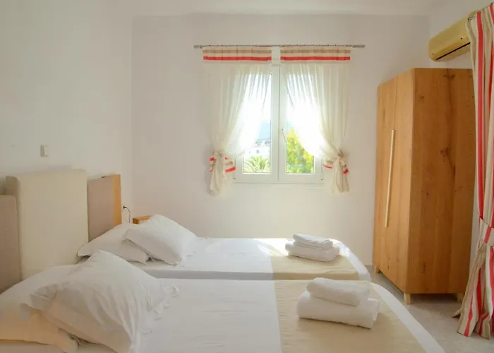 Hotel Kymata Pollonia